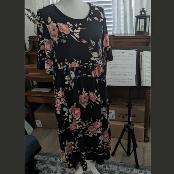 DYT T2 Sweet Clair floral dress XL - Picture 1 of 3